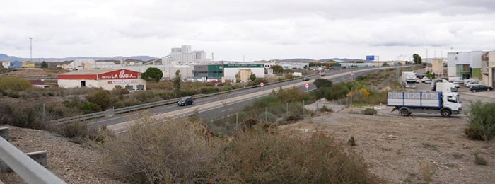 Los Planes Provinciales mejorarán la accesibilidad e iluminación en el polígono industrial de Albox  Los Planes Provinciales mejorarán la accesibilidad e iluminación en el polígono industrial de Albox